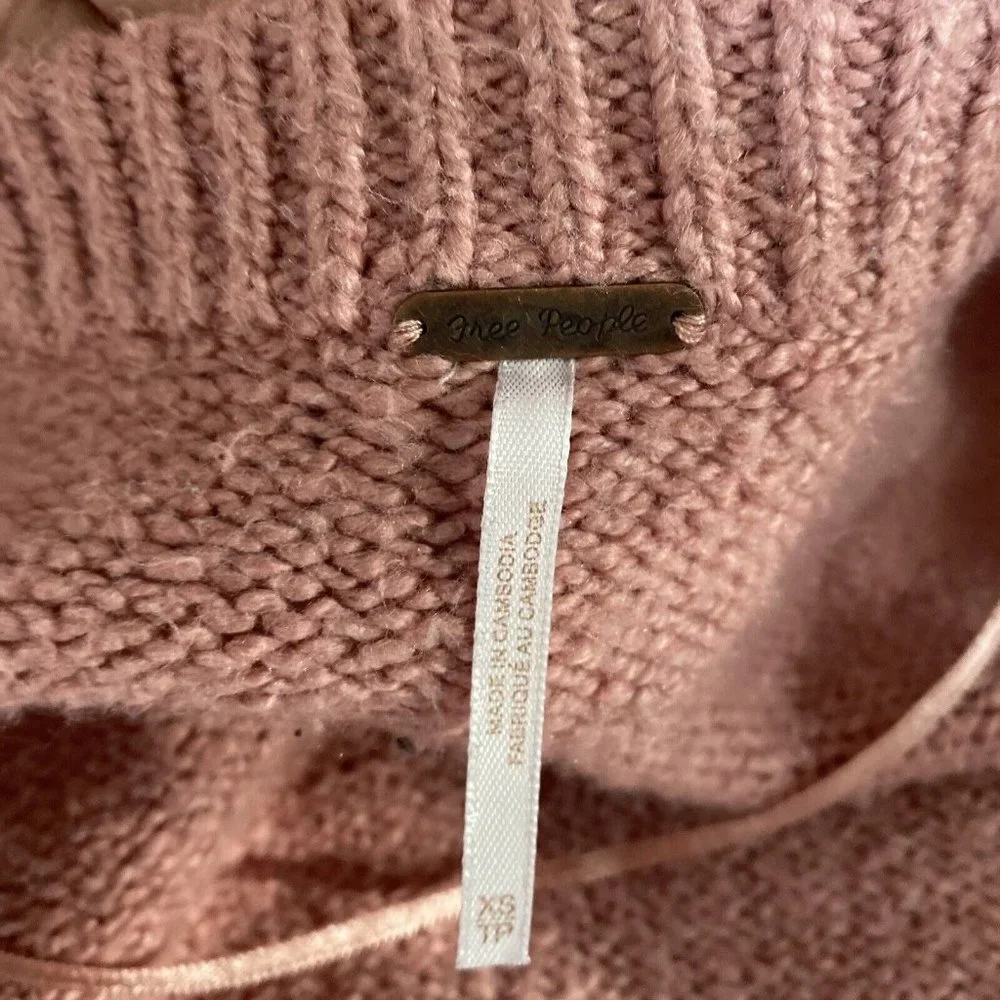 Free People Womens Oversized Sweater Pink Mauve V Neck Sz XS Soft